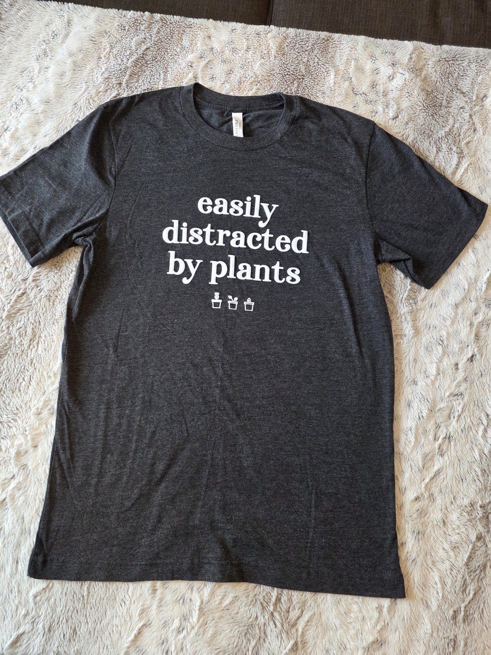 Easily Distracted By Plants Graphic Tee - MEDIUM - Picture 6 of 6